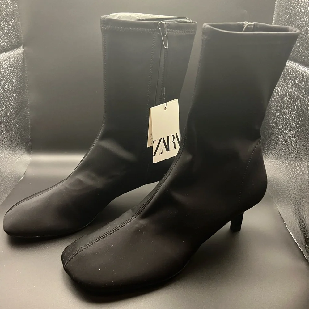 Zara Black Heeled Boots - Picture 2 of 5